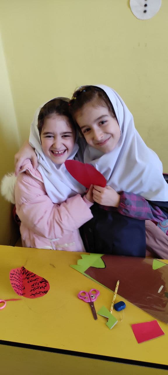 آموزش قوانین دوستی